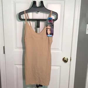 Maidenform Shapewear Slip Beige Open Bust Wear Your Own Bra Size XL Firm NWT